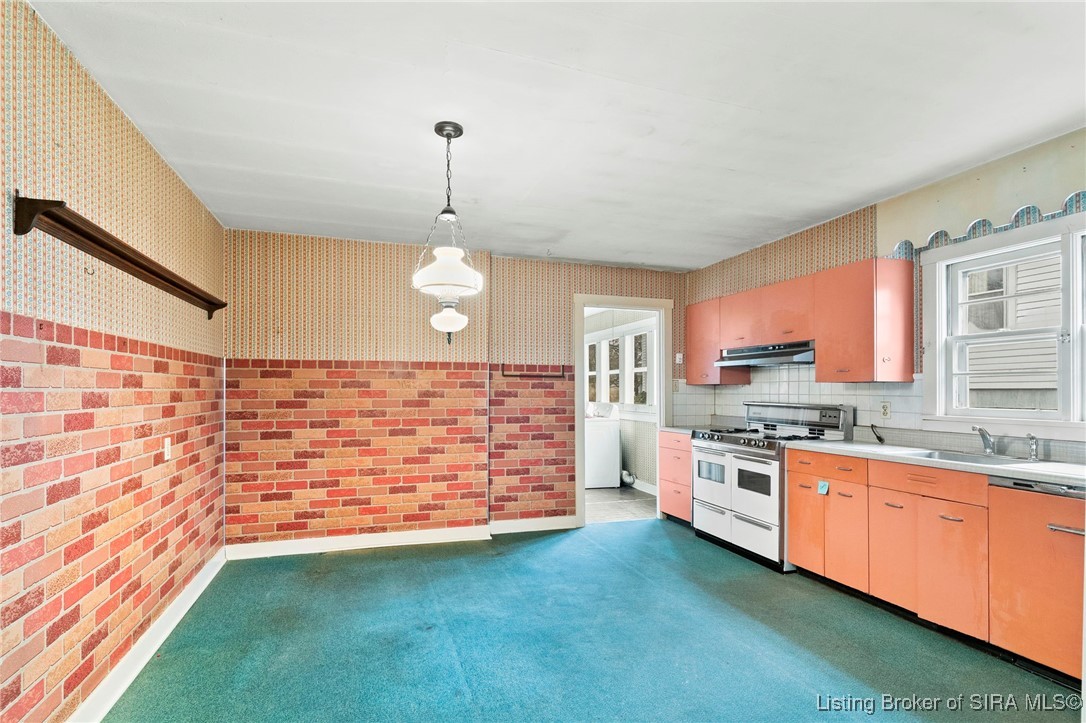 616 Jefferson Street Madison, IN 47250 - Photo 6 of 26