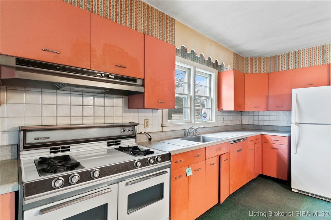 616 Jefferson Street Madison, IN 47250 - Photo 8 of 26