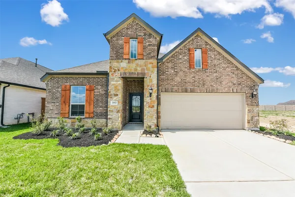 $422,624 | 3552 Mount Scenery Lane, Dayton, TX 77535
