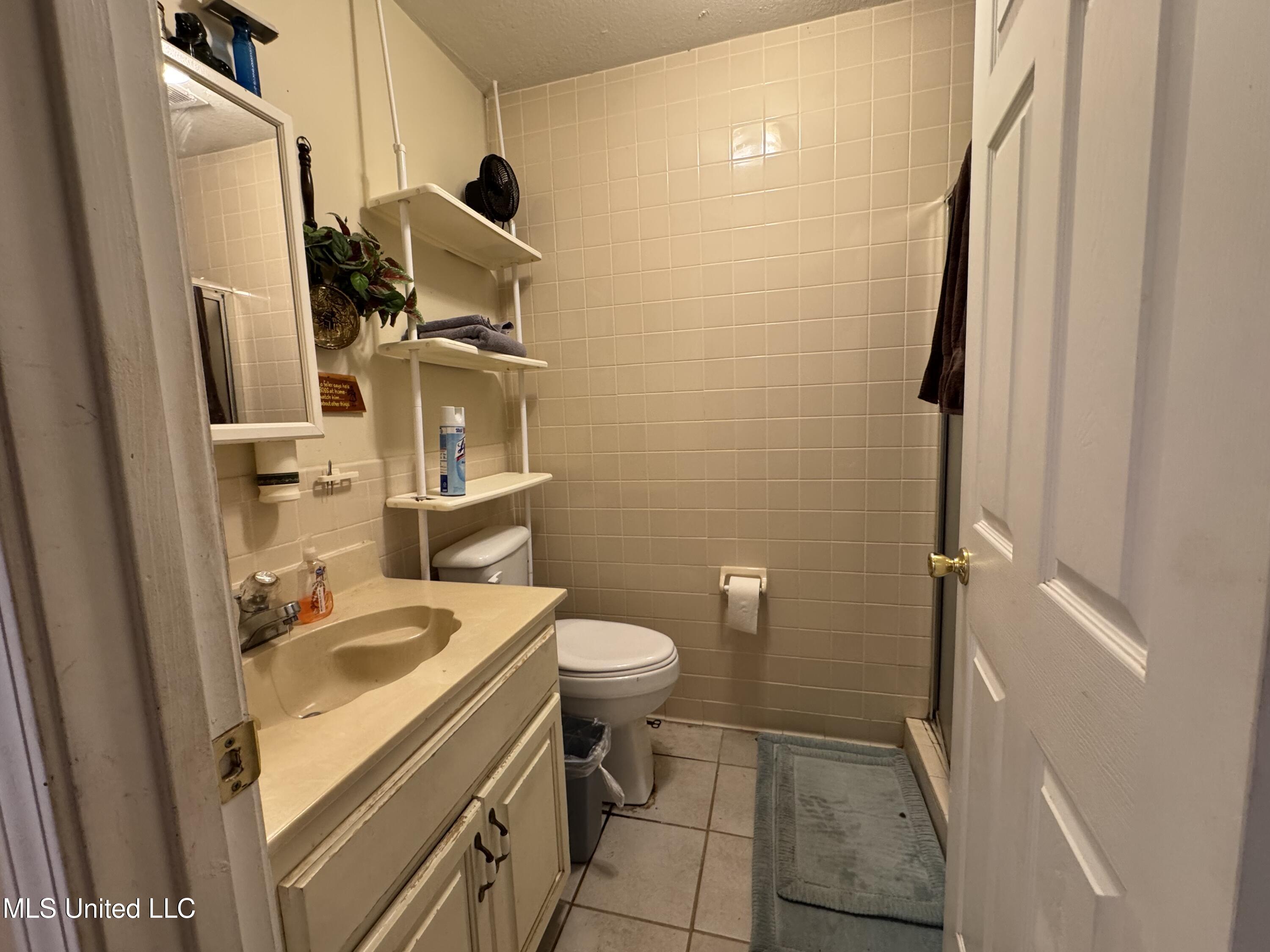 778 Steele Road Hernando, MS 38632 - Photo 9 of 16 IMG_4610