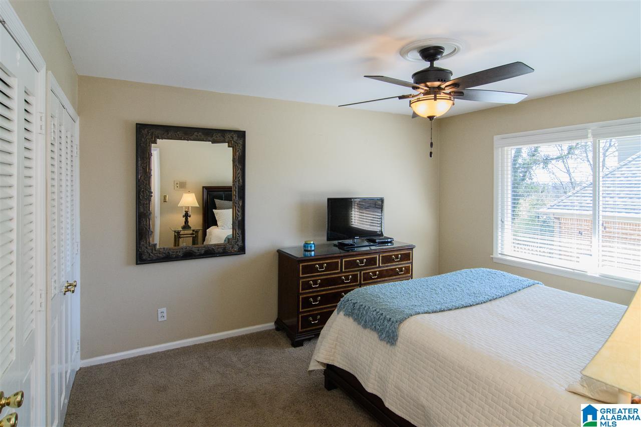 1817 Post Oak Road Vestavia Hills, AL 35216 - Photo 28 of 50