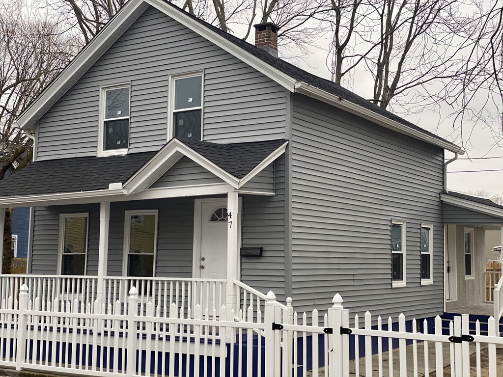 47 Queen Street Springfield, MA 01109 - Photo 1 of 1