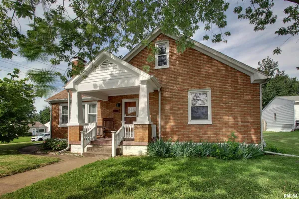$186,500 | 918 South 18th Street, Quincy, IL 62301