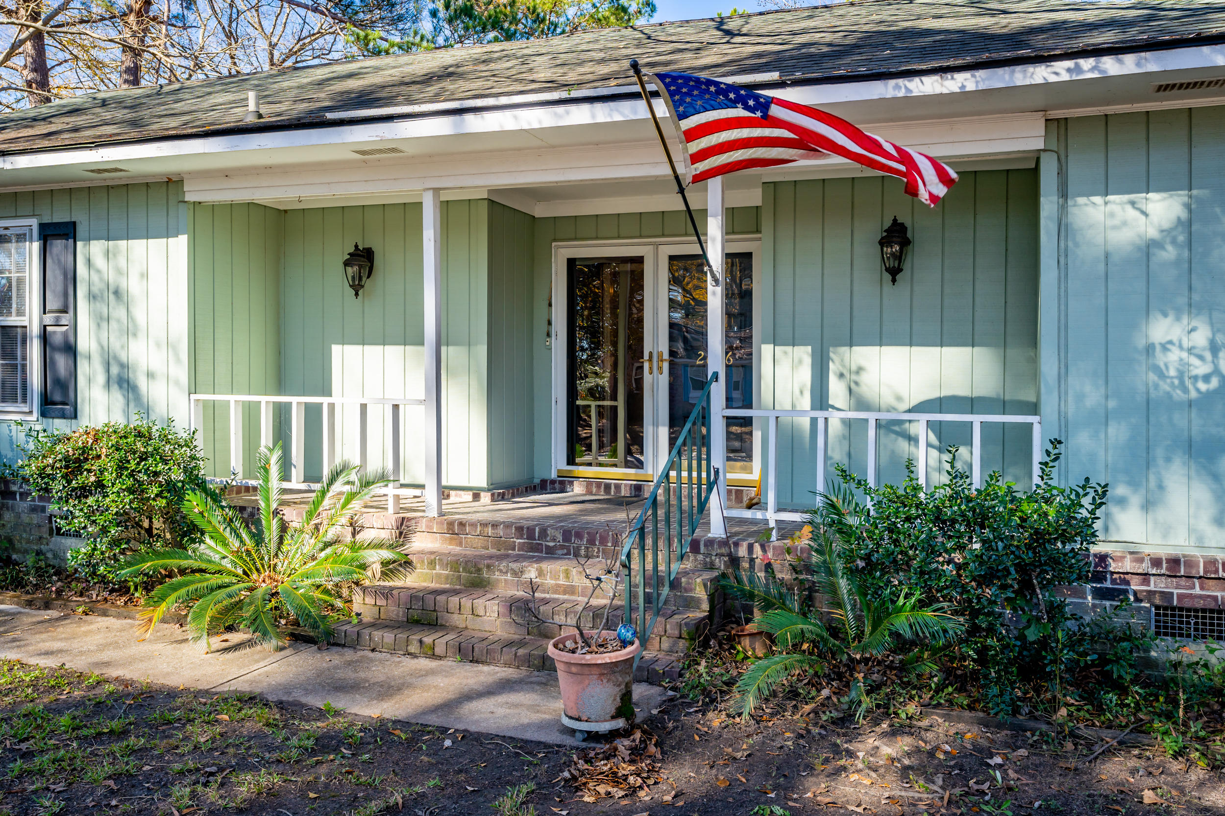 2626 Delhi Road Charleston, SC 29406 - Photo 1 of 13 2626 Delhi Rd (9 of 21)