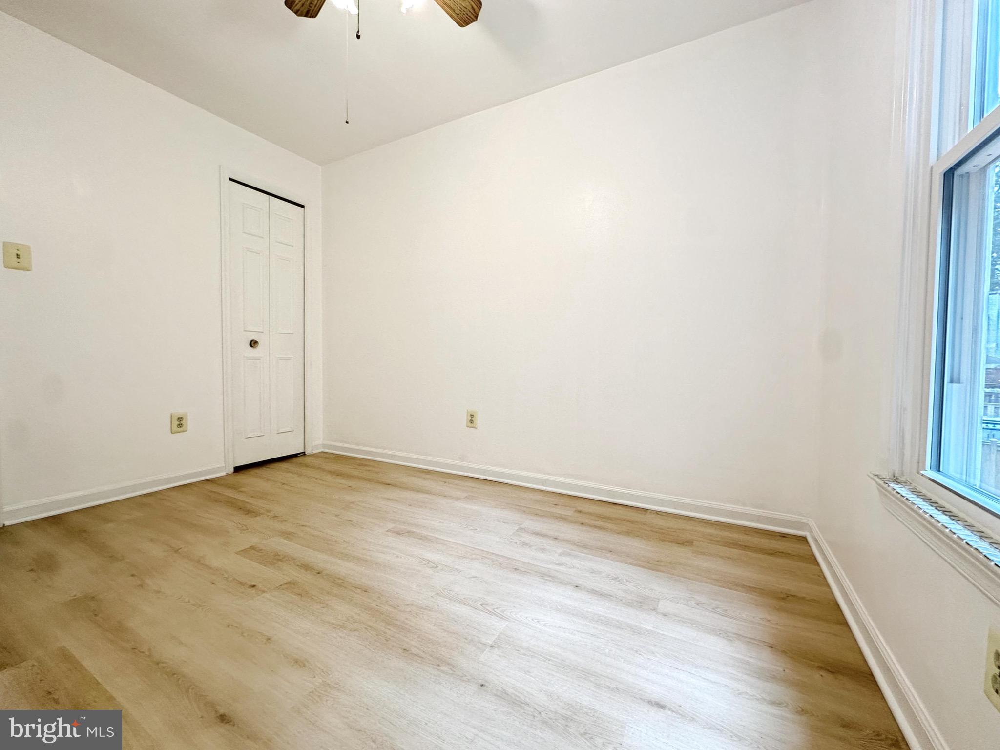 6260 Rathlin Drive Springfield, VA 22152 - Photo 12 of 27 a view of an empty room