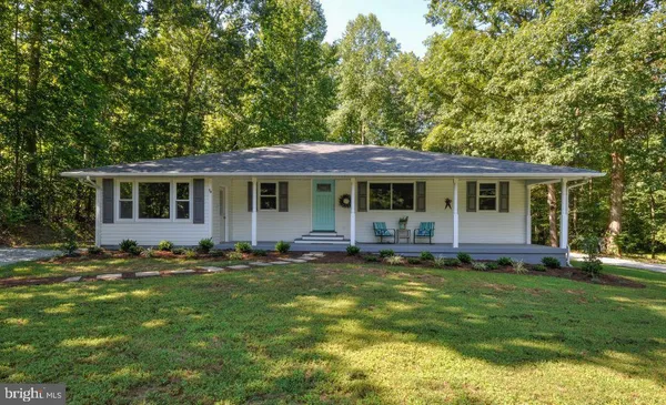 $749,900 | 70 Hidden Lake Drive, Stafford, VA 22556