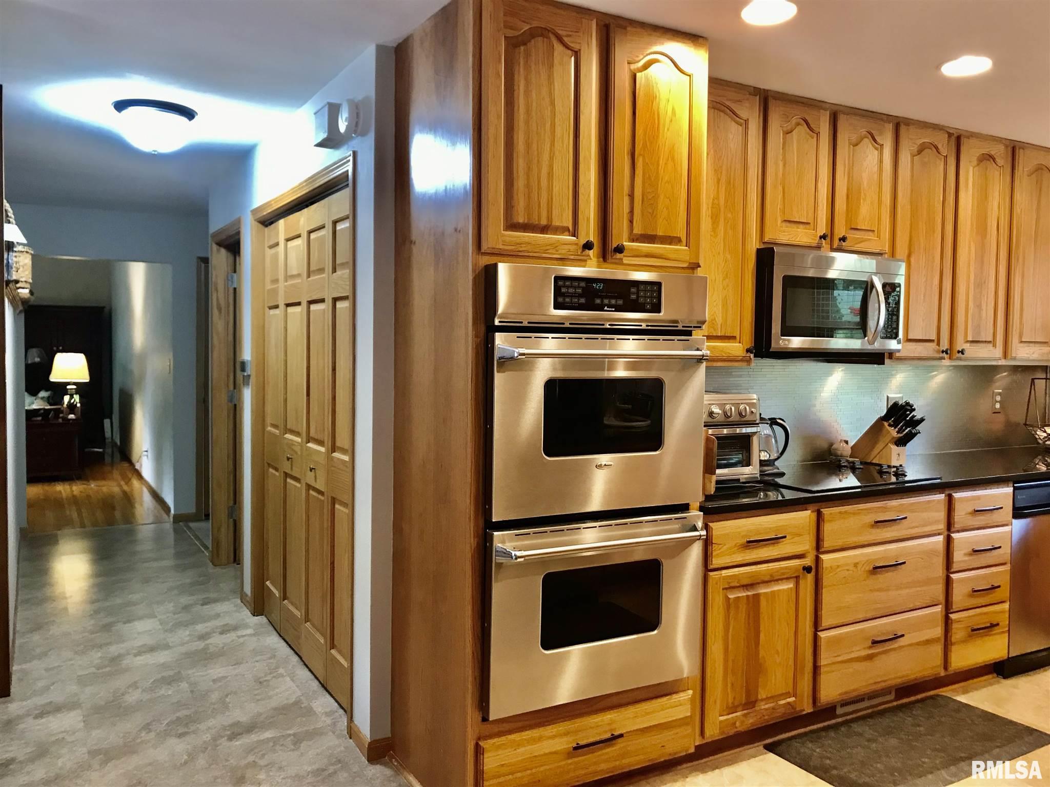 518 Union Grove Road Carbondale, IL 62903 - Photo 7 of 29