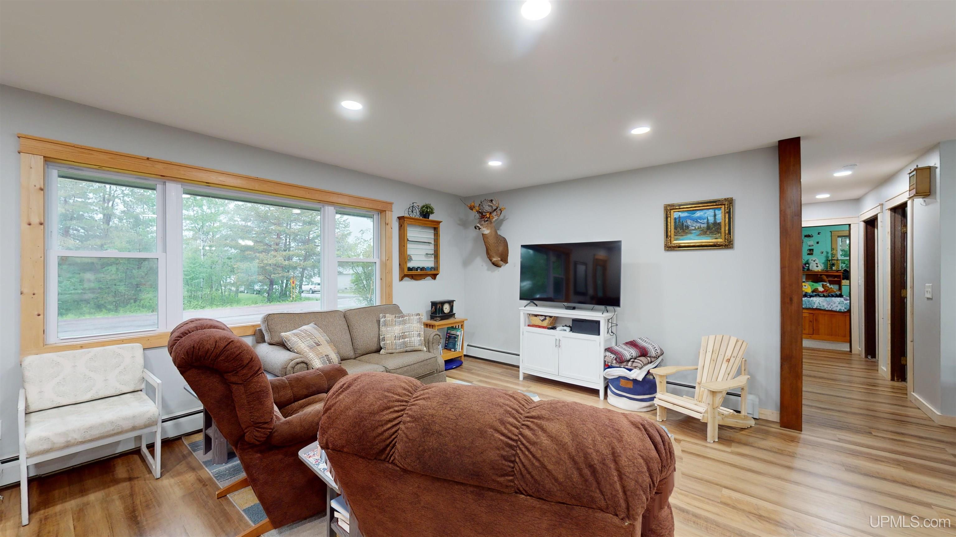 16589 Liminga Road Houghton, MI 49931 - Photo 4 of 55