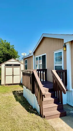 $1,675 | 3105 Glen Vista Drive, Fort Worth, TX 76244