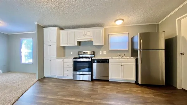 $1,675 | 3105 Glen Vista Drive, Fort Worth, TX 76244