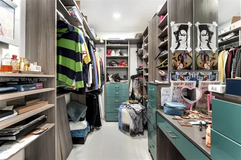 $2,695,000 | 400 Southwest 24th Road, Miami, FL 33129