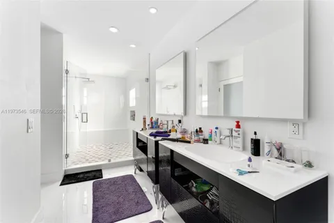 $2,695,000 | 400 Southwest 24th Road, Miami, FL 33129