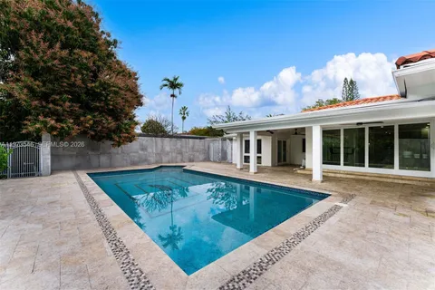 $2,695,000 | 400 Southwest 24th Road, Miami, FL 33129