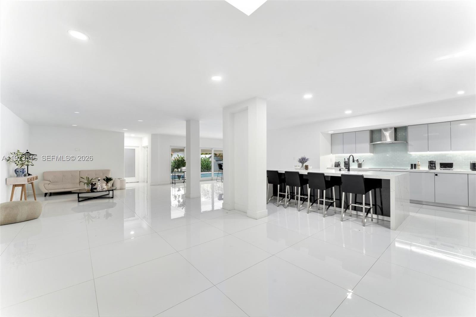 400 Southwest 24th Road Miami, FL 33129 - Photo 8 of 27