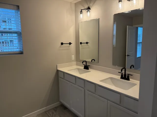 $2,950 | 1791 Hauer Trail, Shakopee, MN 55379