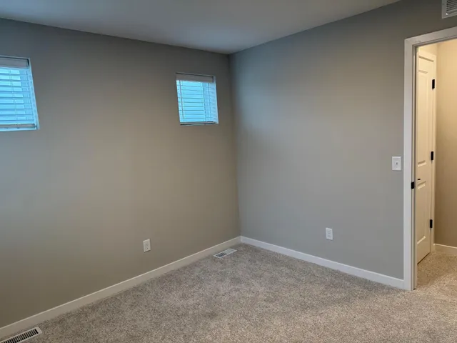 $2,950 | 1791 Hauer Trail, Shakopee, MN 55379