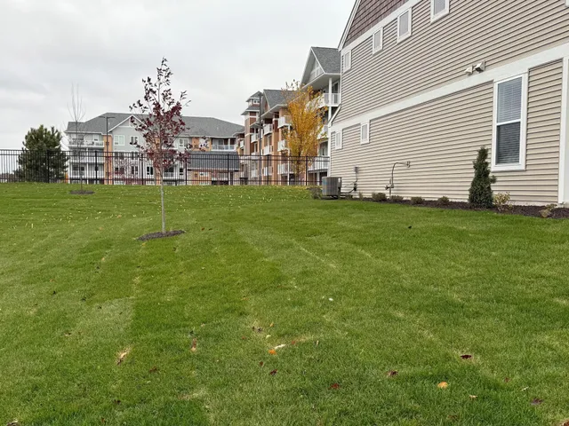 $2,950 | 1791 Hauer Trail, Shakopee, MN 55379