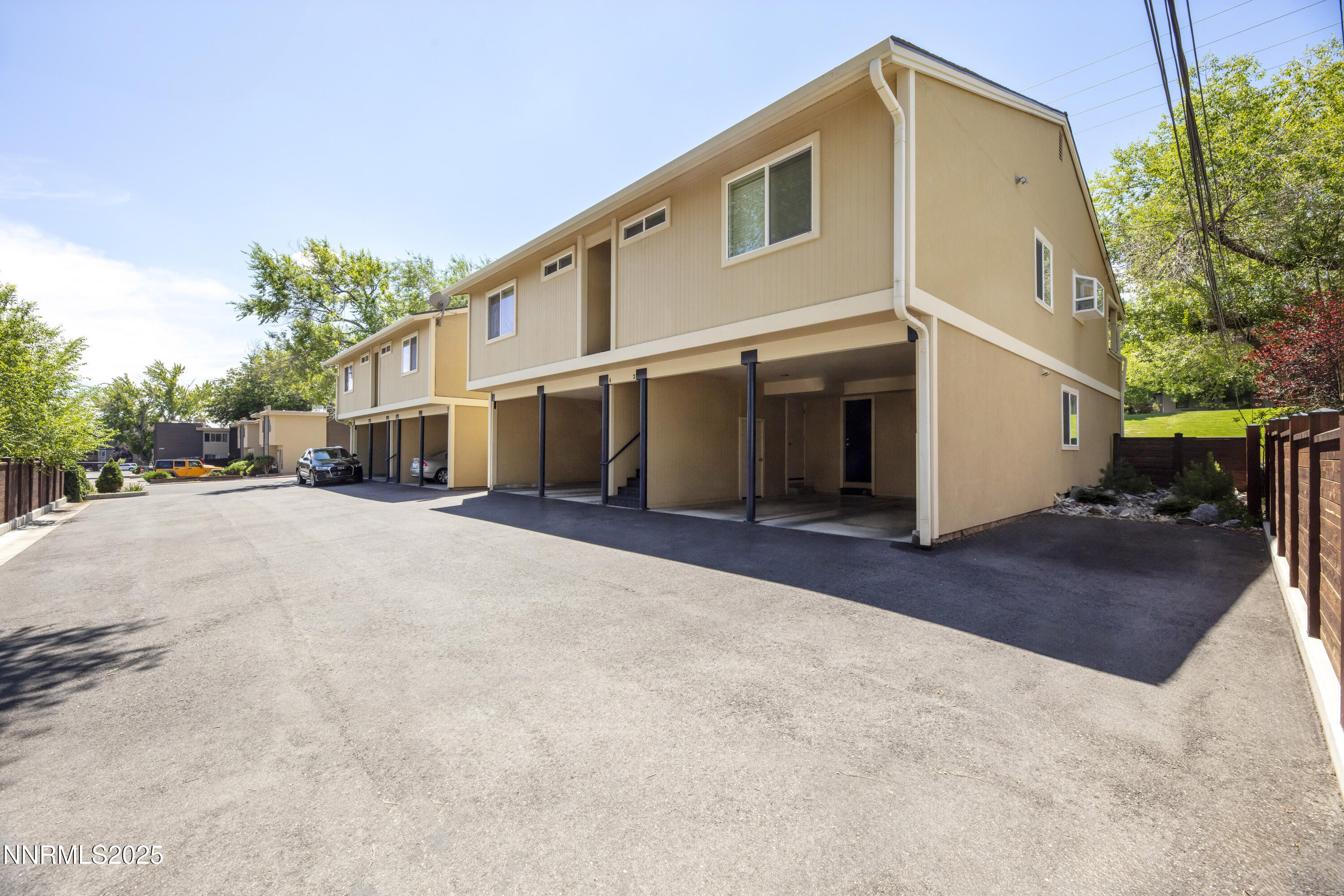 3080 Plumas Street Reno, NV 89509 - Photo 5 of 20 Plumas6007