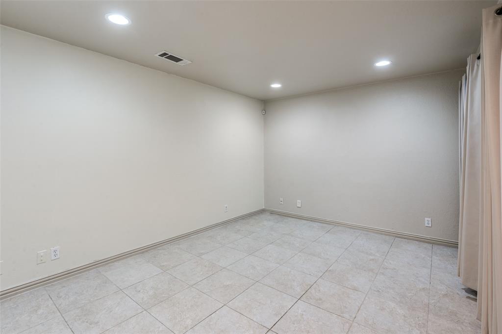 18240 Midway Road, Unit 1704 Dallas, TX 75287 - Photo 17 of 25