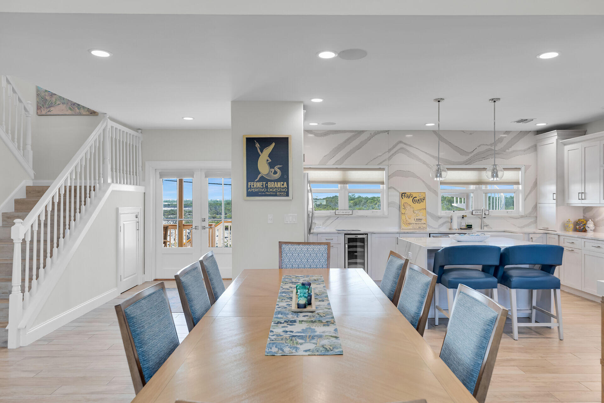 333 Indies Road Summerland Key, FL 33042 - Photo 20 of 66 a living room with furniture and a wooden floor