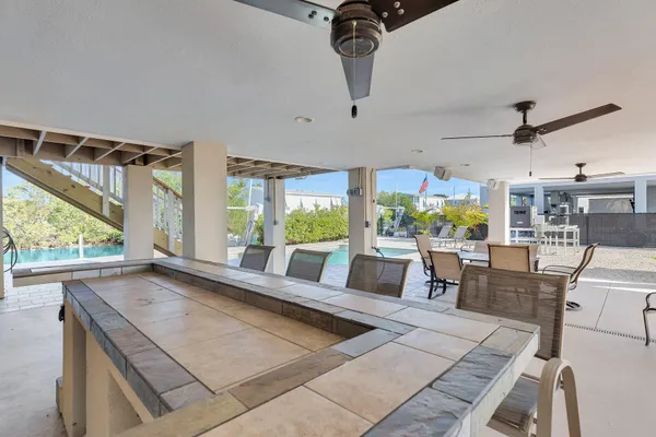 $2,795,000 | 333 Indies Road, Summerland Key, FL 33042