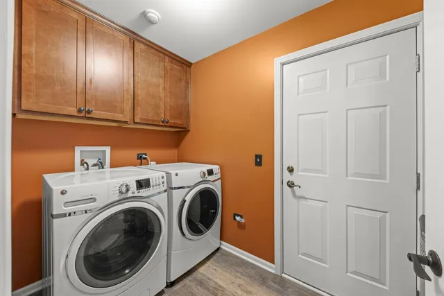 $289,900 | 3220 Bromley Lane, Aurora, IL 60502