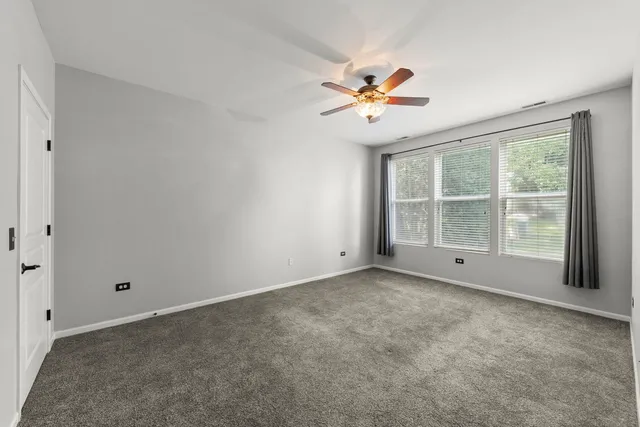 $289,900 | 3220 Bromley Lane, Aurora, IL 60502