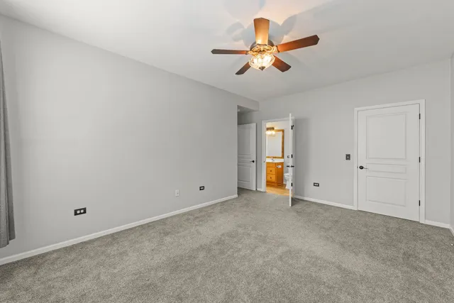 $289,900 | 3220 Bromley Lane, Aurora, IL 60502