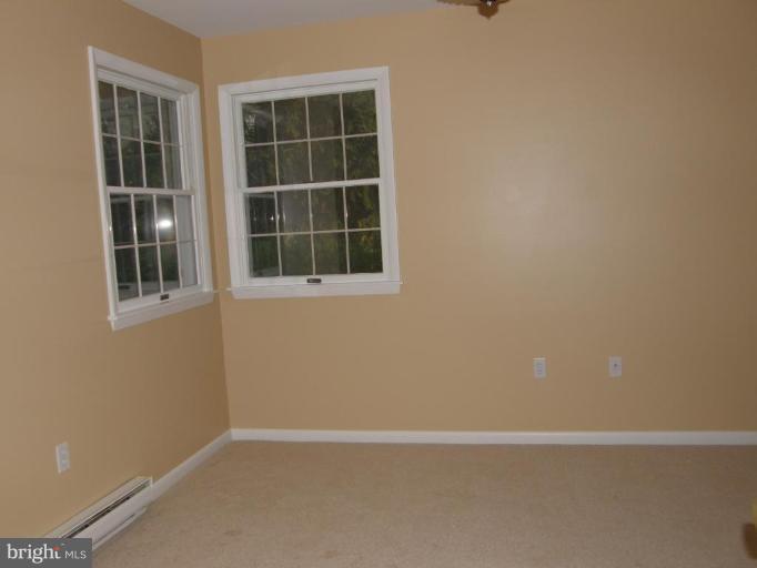 19717 Spring Creek Road Hagerstown, MD 21742 - Photo 5 of 12 Bedroom #3