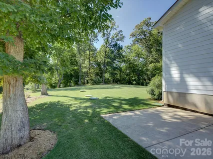$690,000 | 4797 Killian Crossing Drive, Denver, NC 28037