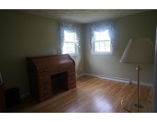 48 Robin Hood Road Marlborough, MA 01752 - Photo 12 of 40 Gallery Image 12