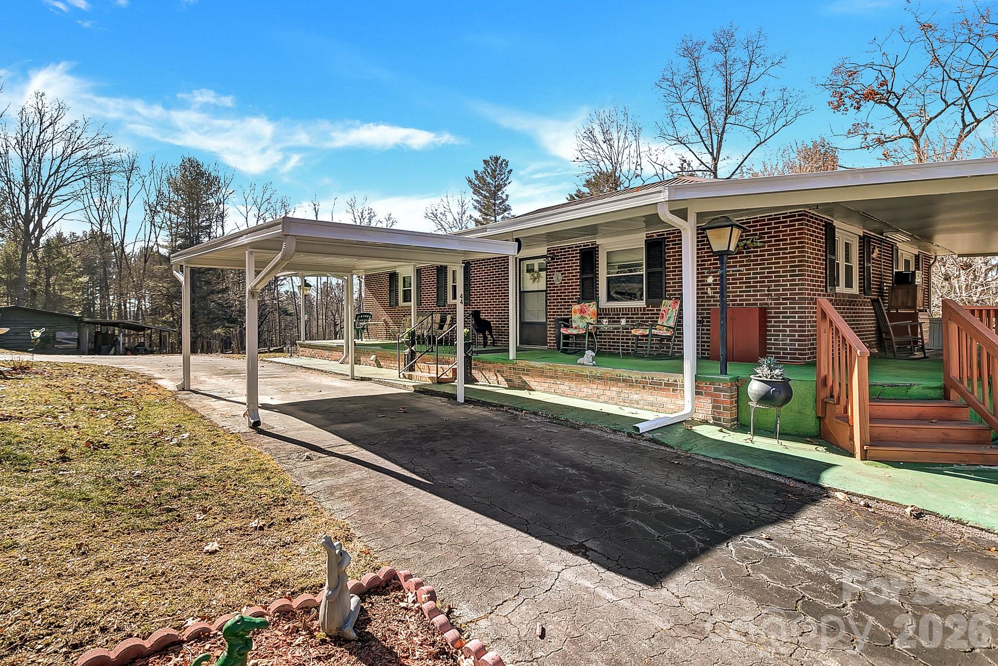 44 Tuttle Road Hendersonville, NC 28792 - Photo 11 of 39