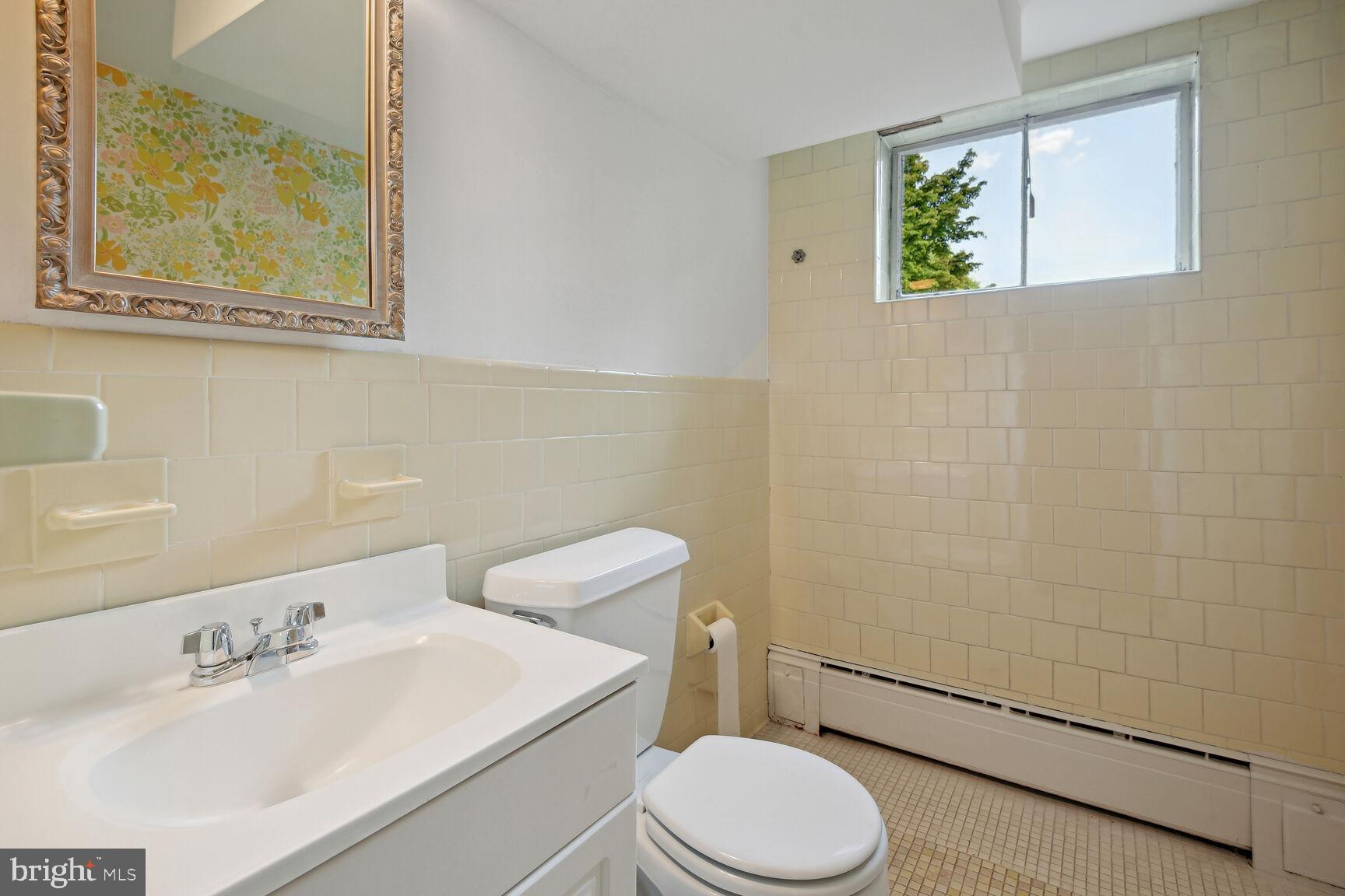 104 St Lawrence Drive Silver Spring, MD 20901 - Photo 21 of 34