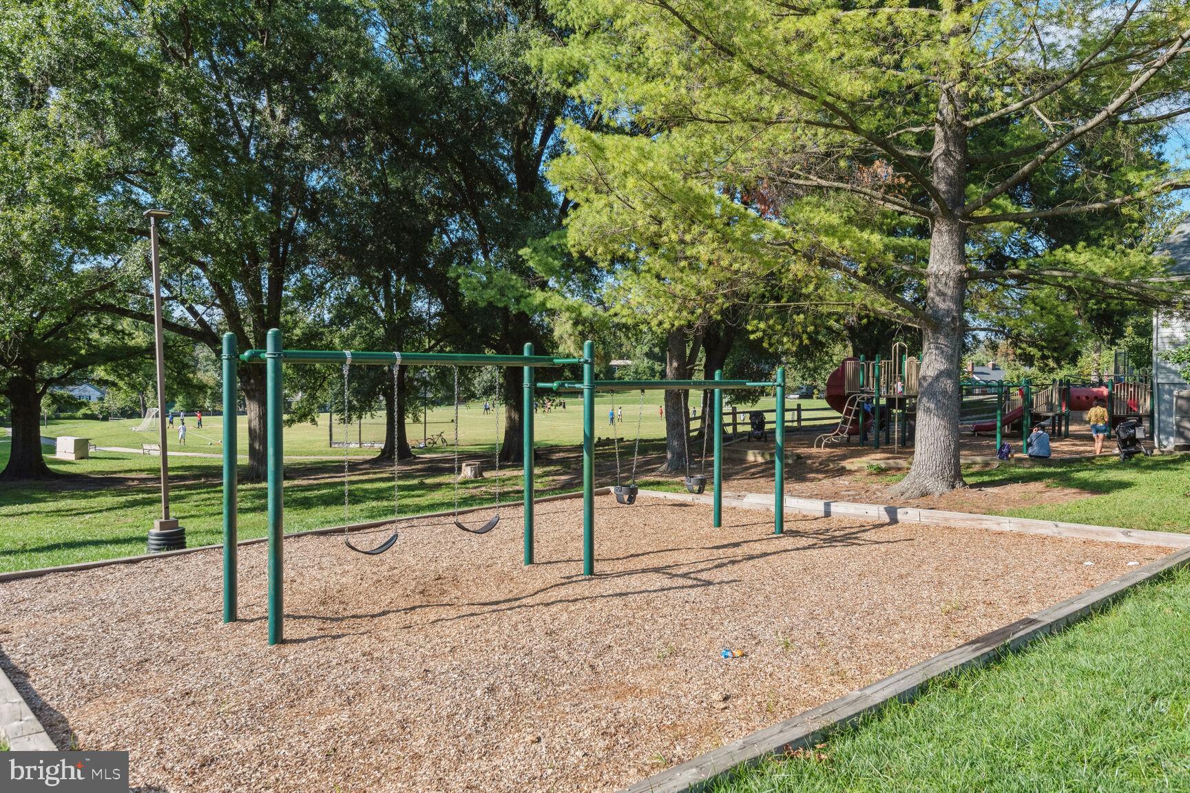 104 St Lawrence Drive Silver Spring, MD 20901 - Photo 27 of 34