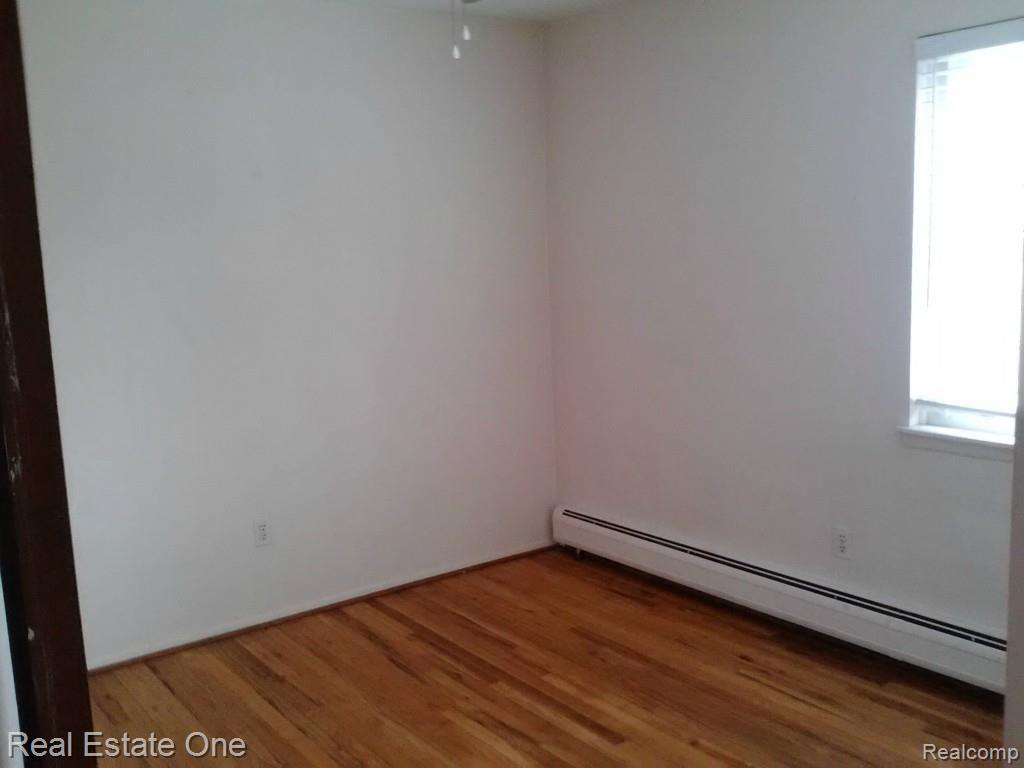 26780 Joy Road, Unit 4 Redford, MI 48239 - Photo 12 of 14 BEDROOM 2