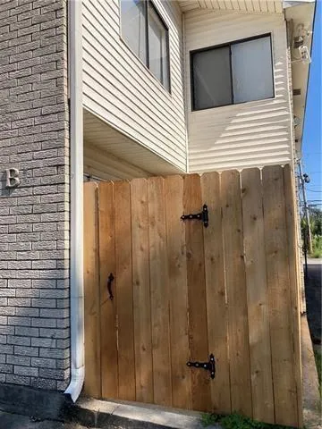 $1,200 | 724 Vouray Drive, Kenner, LA 70065