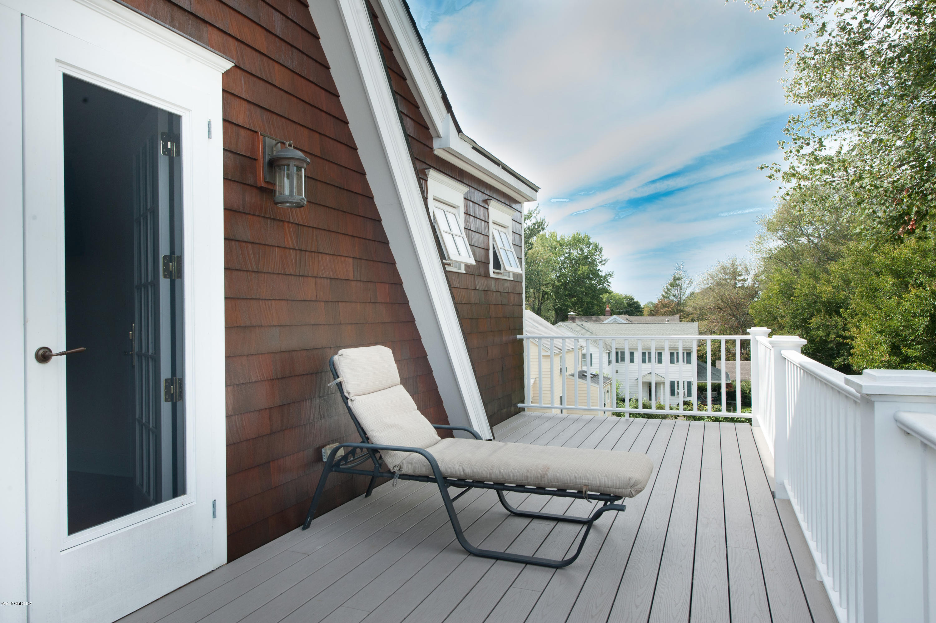 18 Hassake Road Old Greenwich, CT 06870 - Photo 19 of 22 Master Deck