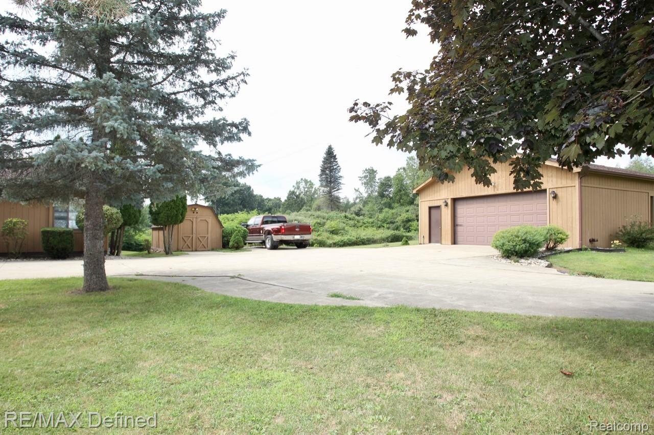 5290 Crawford Road Dryden, MI 48428 - Photo 9 of 73 AJ5E5148.jpg