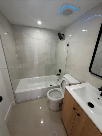 $2,400 | 1820 West 53rd Street, Unit 201, Hialeah, FL 33012