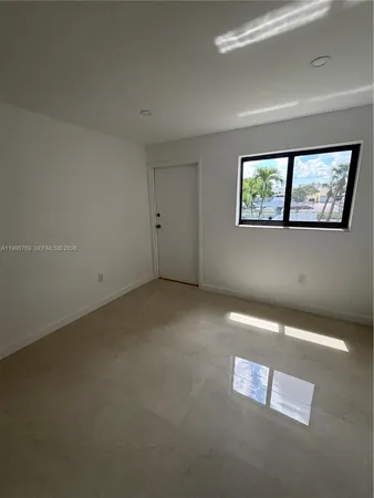 $2,400 | 1820 West 53rd Street, Unit 201, Hialeah, FL 33012