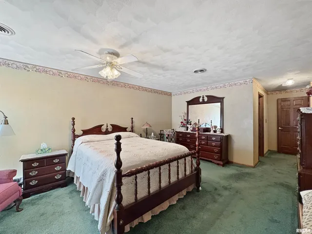 $295,000 | 7 Marlee Drive, Canton, IL 61520