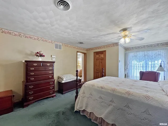 $295,000 | 7 Marlee Drive, Canton, IL 61520