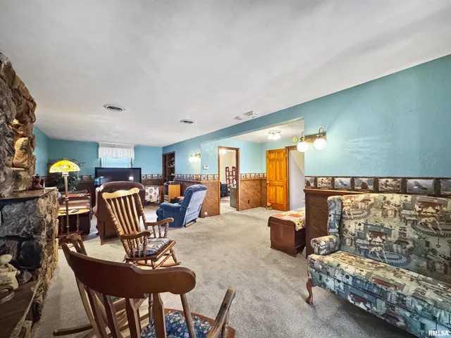 $295,000 | 7 Marlee Drive, Canton, IL 61520