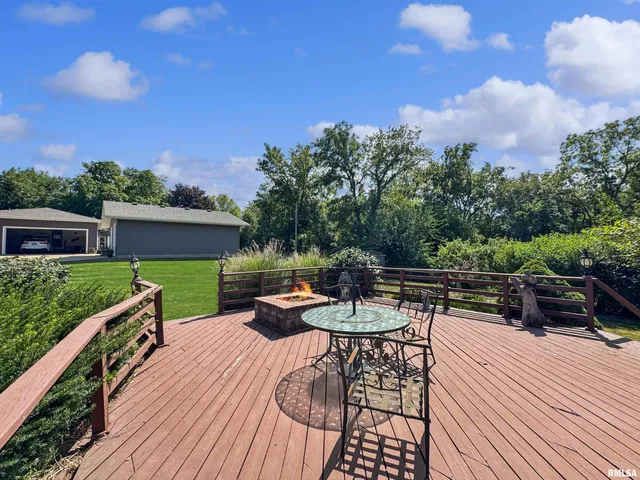 $295,000 | 7 Marlee Drive, Canton, IL 61520