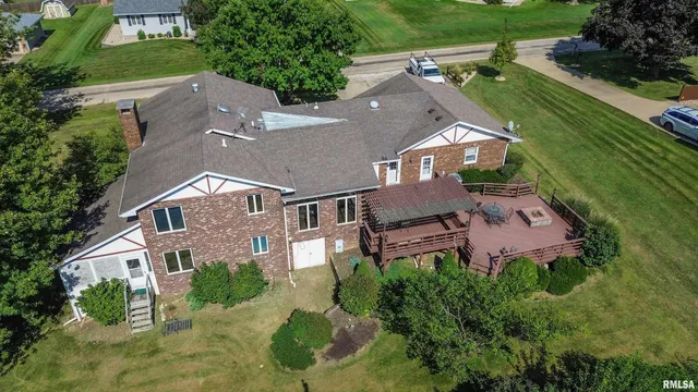 $295,000 | 7 Marlee Drive, Canton, IL 61520