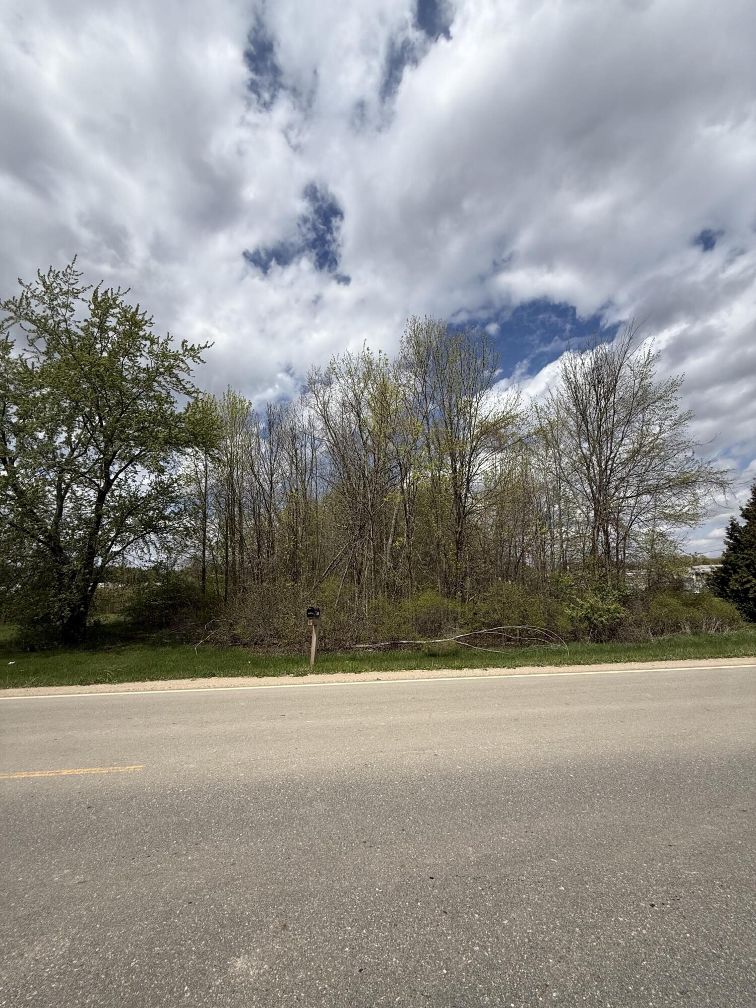 8235 East Sidney Road Crystal, MI 48818 - Photo 11 of 14 beyc6a04cb716525e
