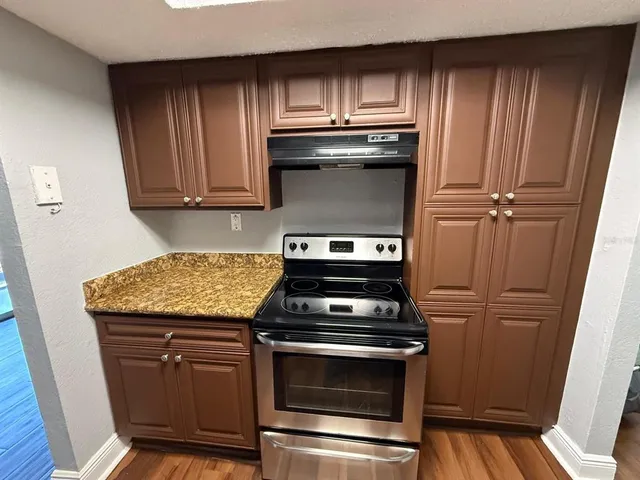 $1,700 | 4741 South Texas Avenue, Unit D, Orlando, FL 32839