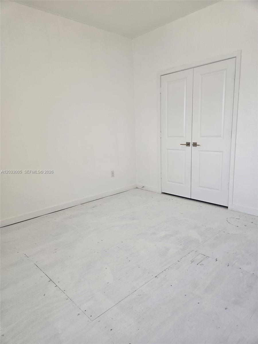 862 Southeast 17 Street, Unit 862 Homestead, FL 33034 - Photo 19 of 39 an empty room
