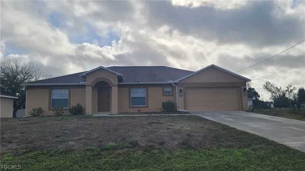 $2,200 | 1225 Northwest 26th Place, Cape Coral, FL 33993