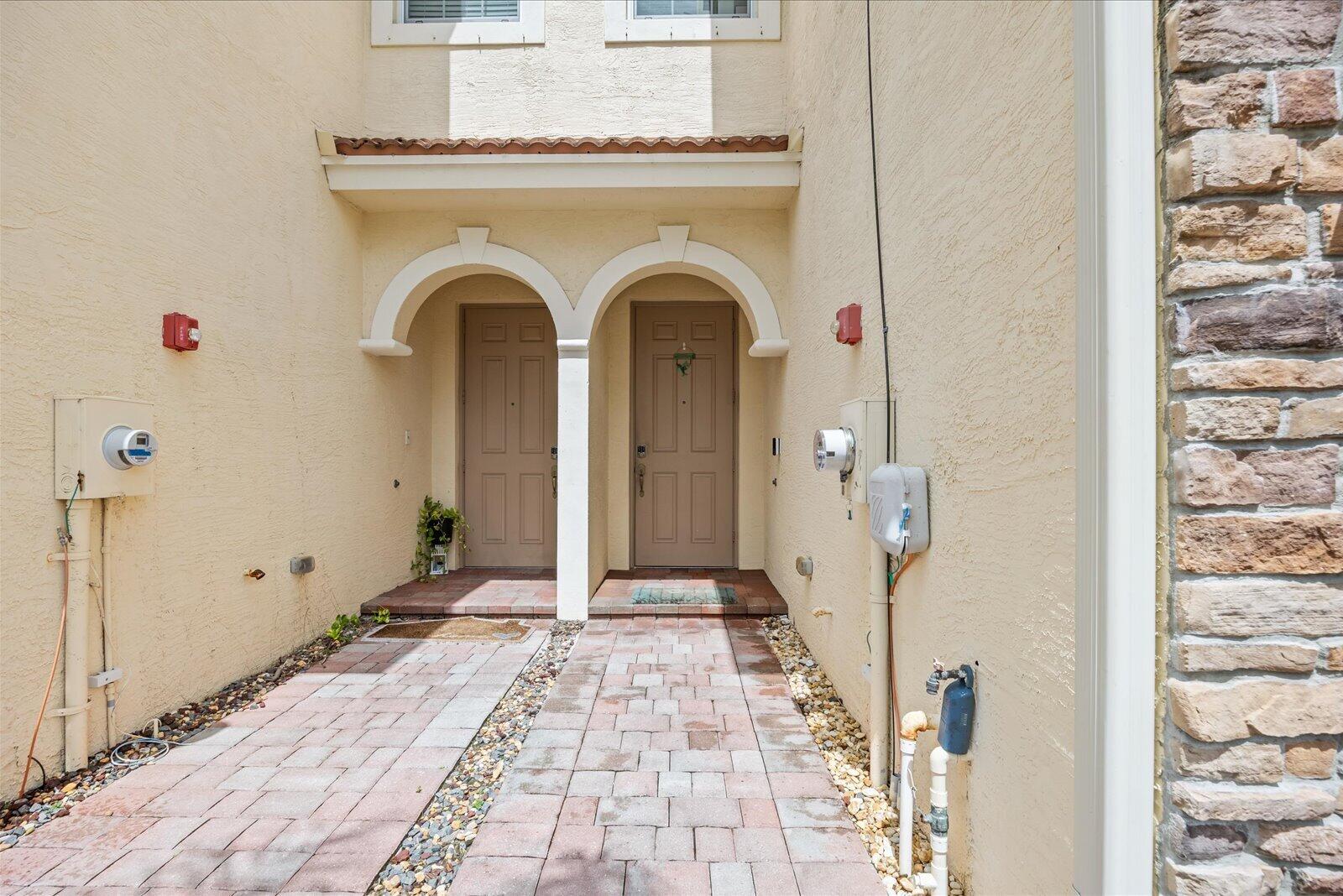 9500 Southwest Otter Lane Stuart, FL 34997 - Photo 3 of 38 02-ot fin-23